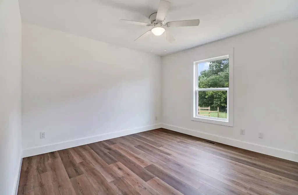 1259 Franklin Loop Clarkrange TN 38553