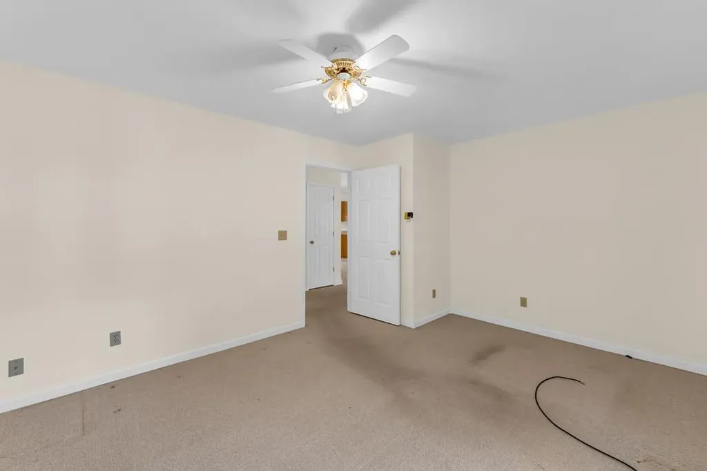 9033 Weketa Crossville TN 38572