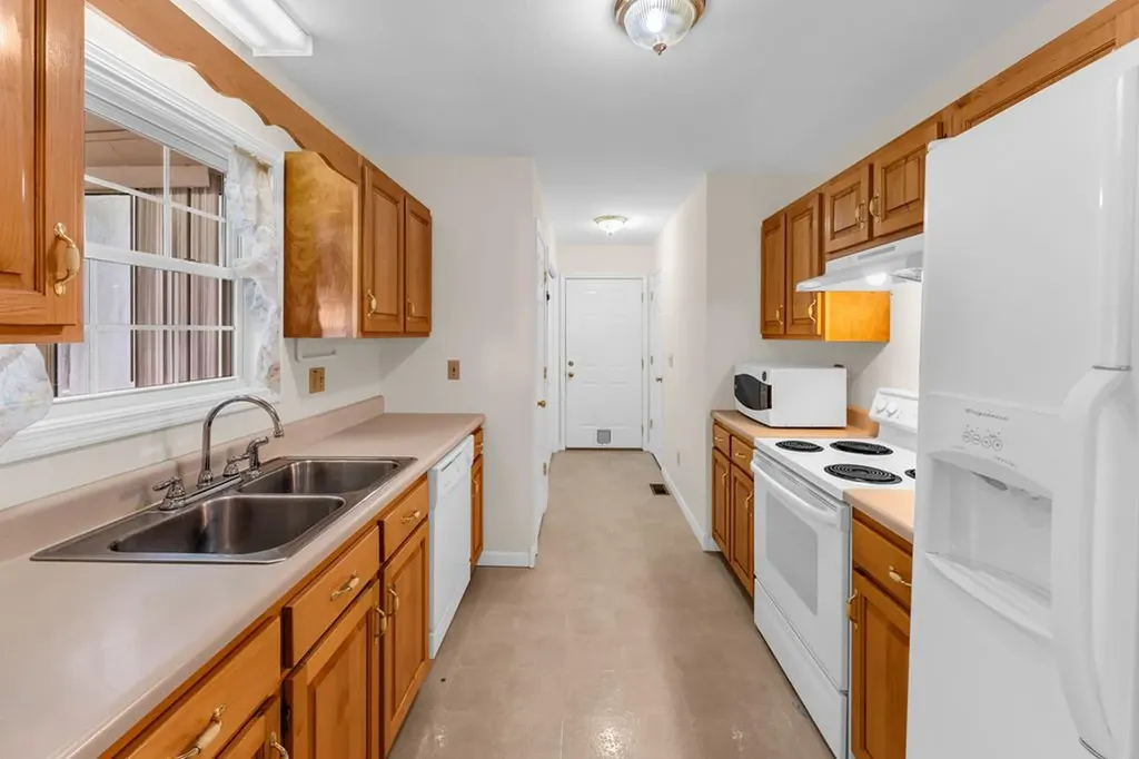 9033 Weketa Crossville TN 38572