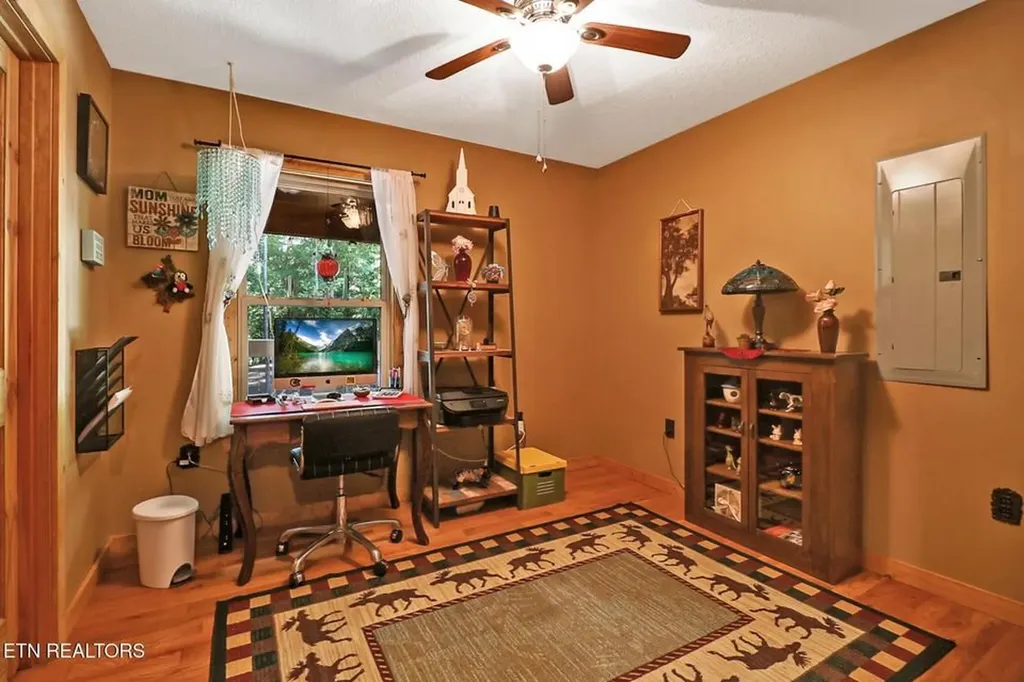737 Edd Linder Road Jamestown TN 38556-6495