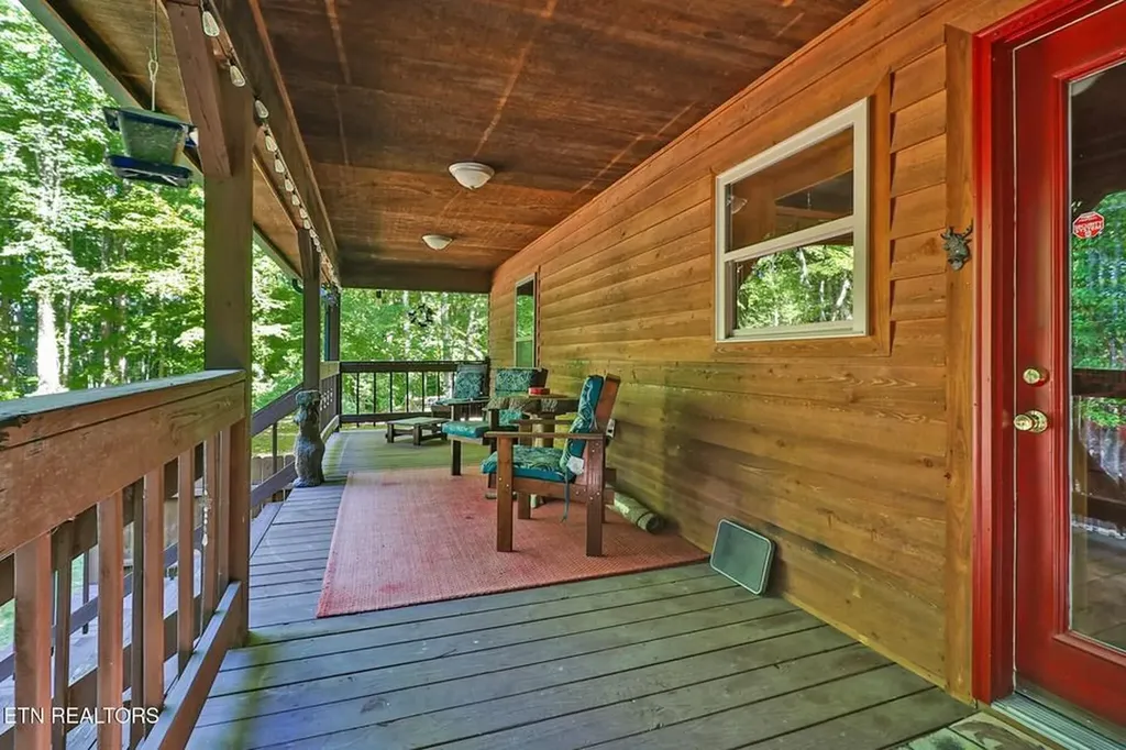 737 Edd Linder Road Jamestown TN 38556-6495