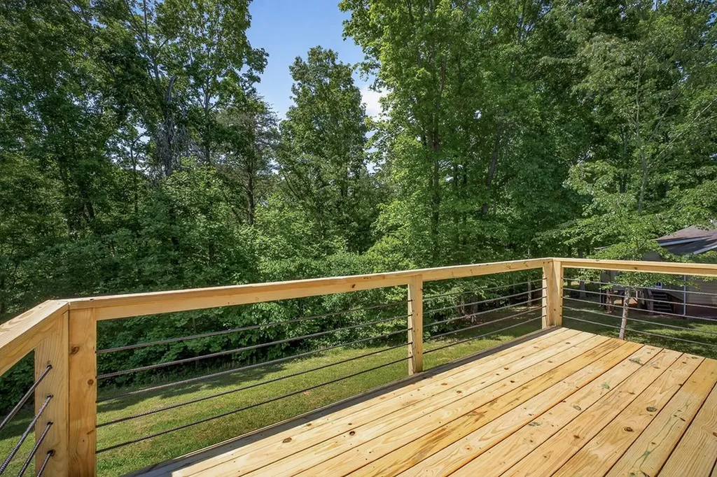506 Deer Ridge Road Byrdstown TN 38549
