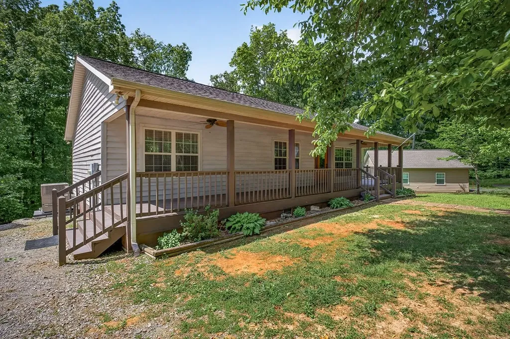 506 Deer Ridge Road Byrdstown TN 38549