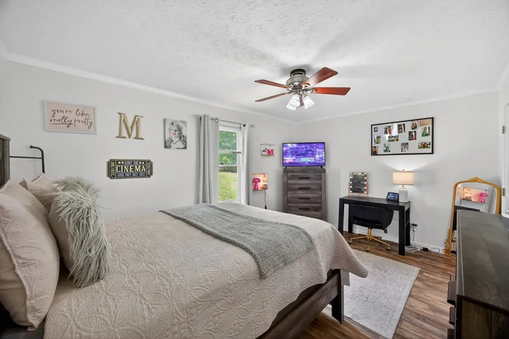 2876 Hilham Highway Hilham TN 38568
