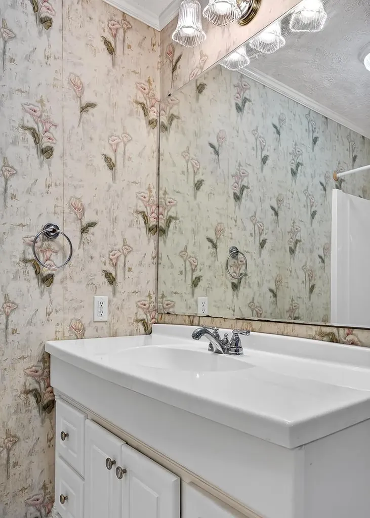 914 Wartrace Highway Pleasant Shade TN 37145