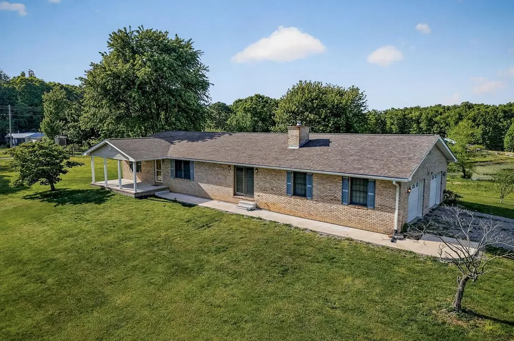 1396 N York Highway Jamestown TN 38556