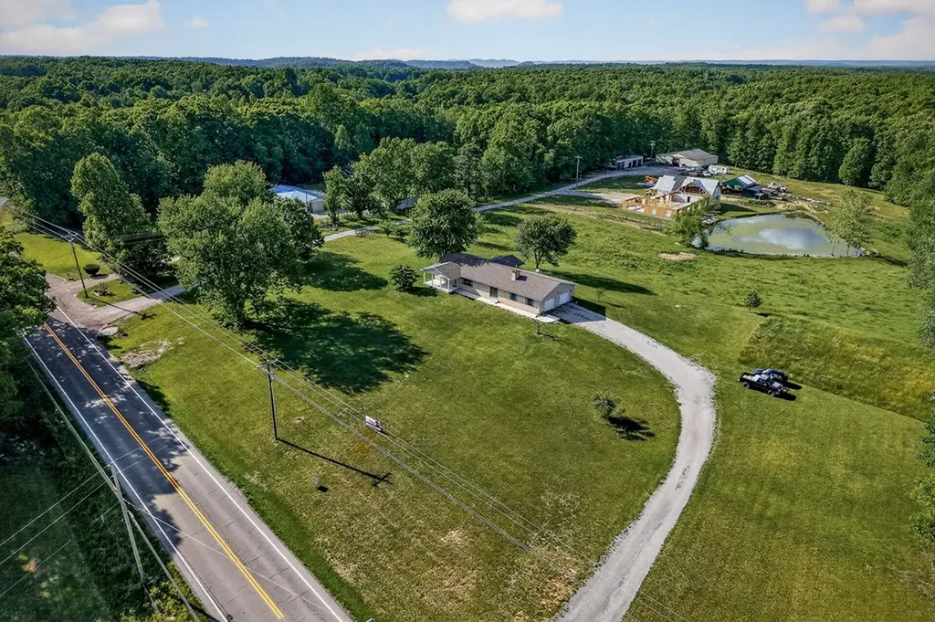 1396 N York Highway Jamestown TN 38556