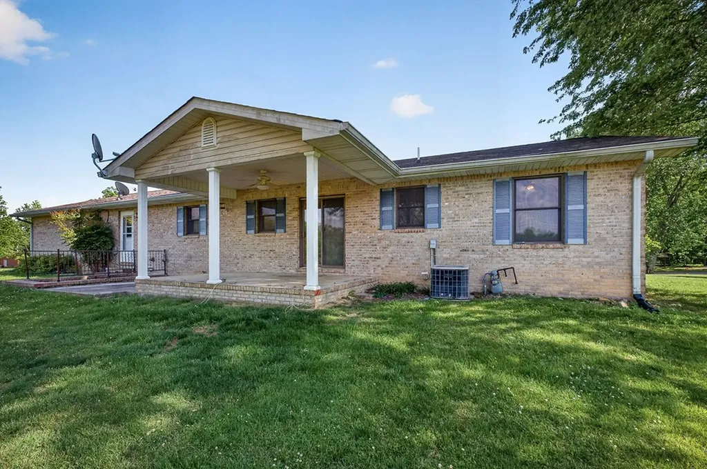 1396 N York Highway Jamestown TN 38556