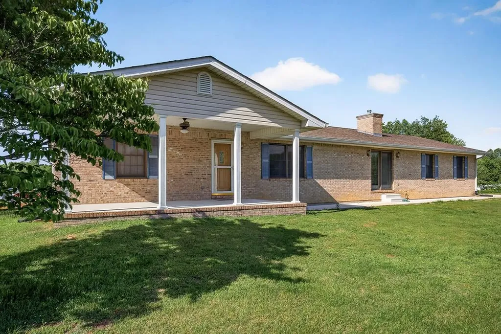 1396 N York Highway Jamestown TN 38556
