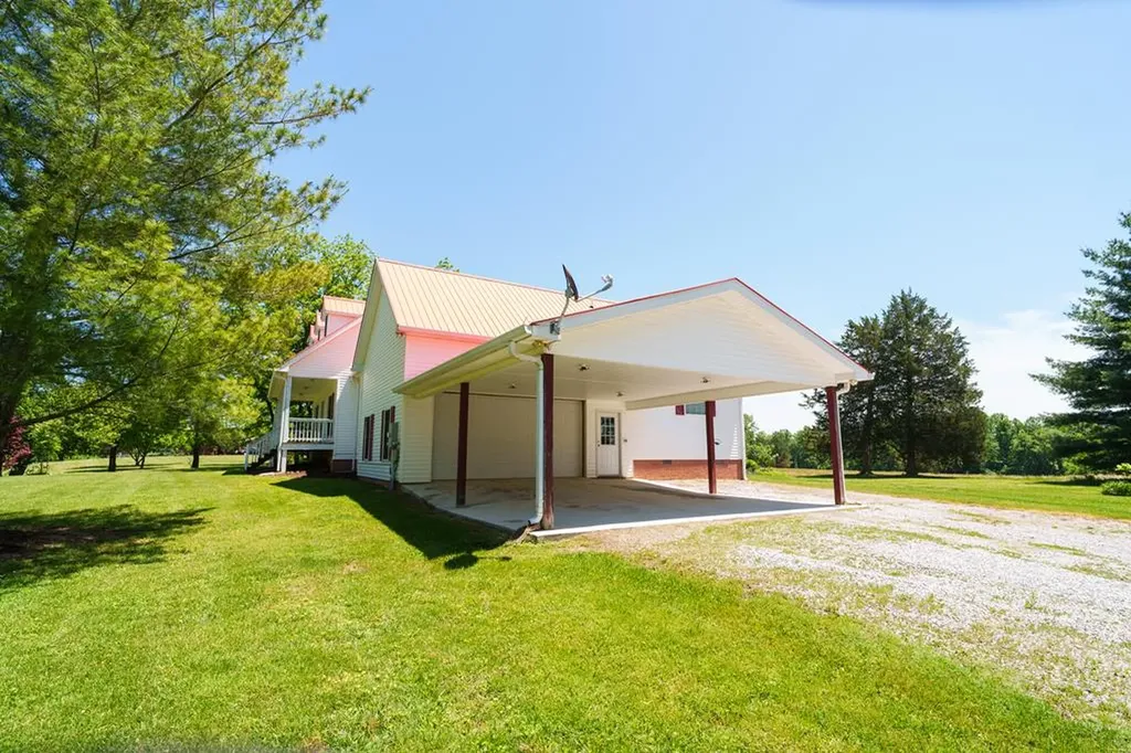 8150 Water Plant Road Baxter TN 38544