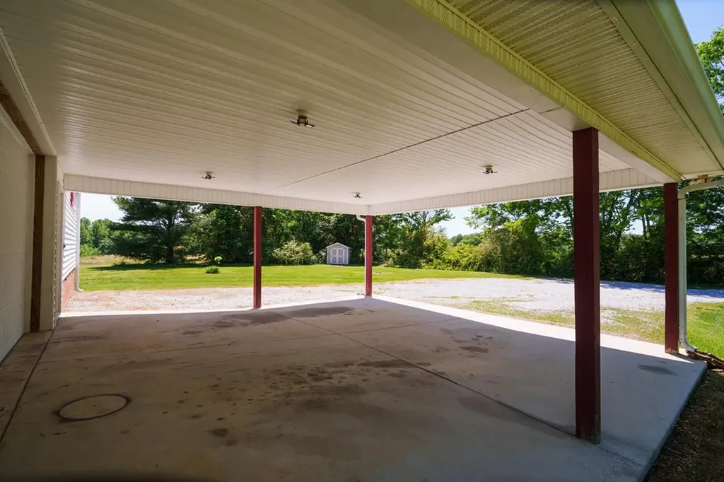 8150 Water Plant Road Baxter TN 38544