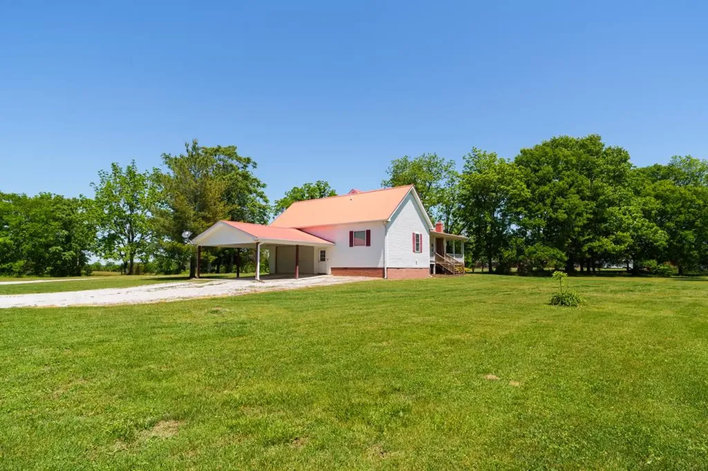 8150 Water Plant Road Baxter TN 38544