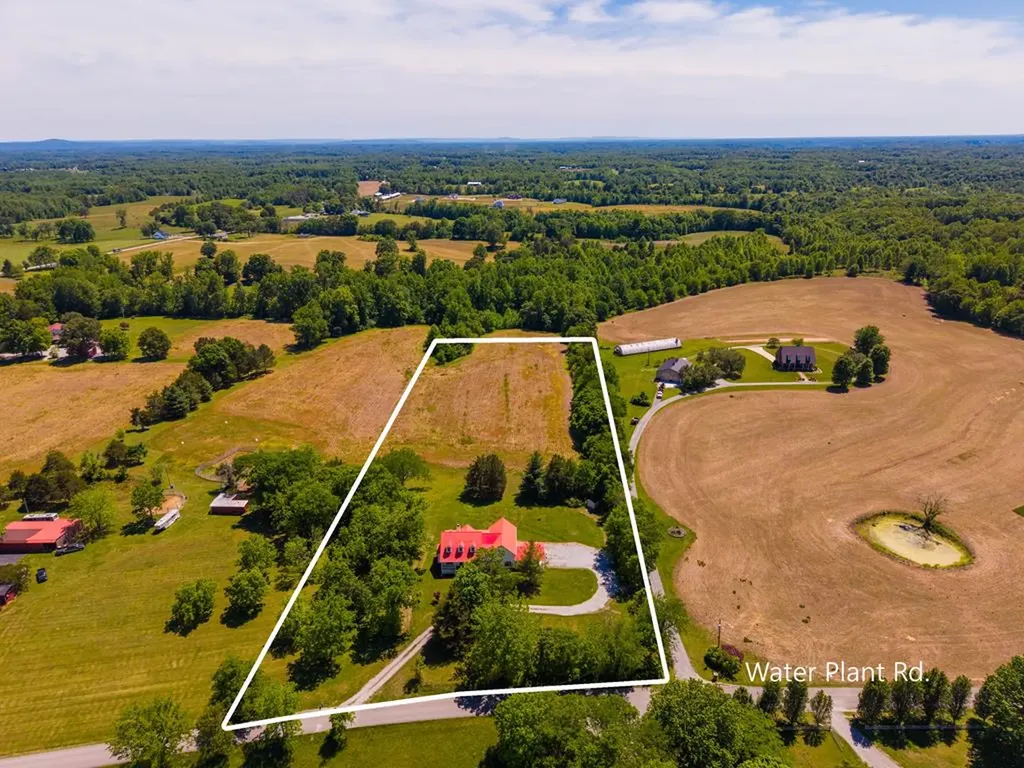 8150 Water Plant Road Baxter TN 38544