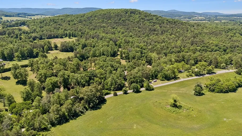 0 Bone Cave Road Rock Island TN 38581