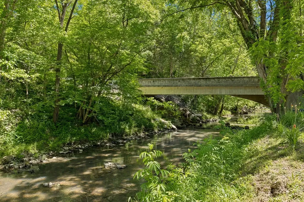 0 Bone Cave Road Rock Island TN 38581