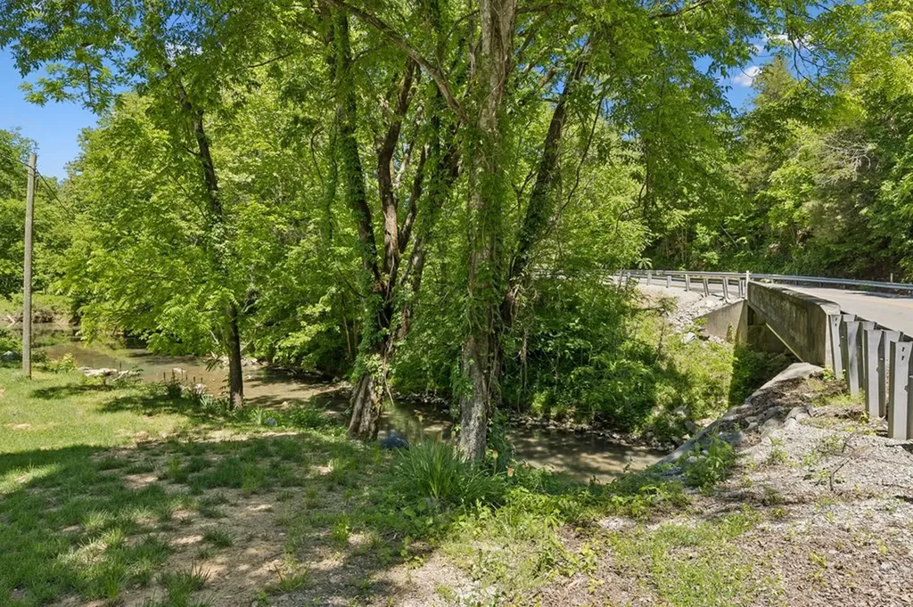 0 Bone Cave Road Rock Island TN 38581