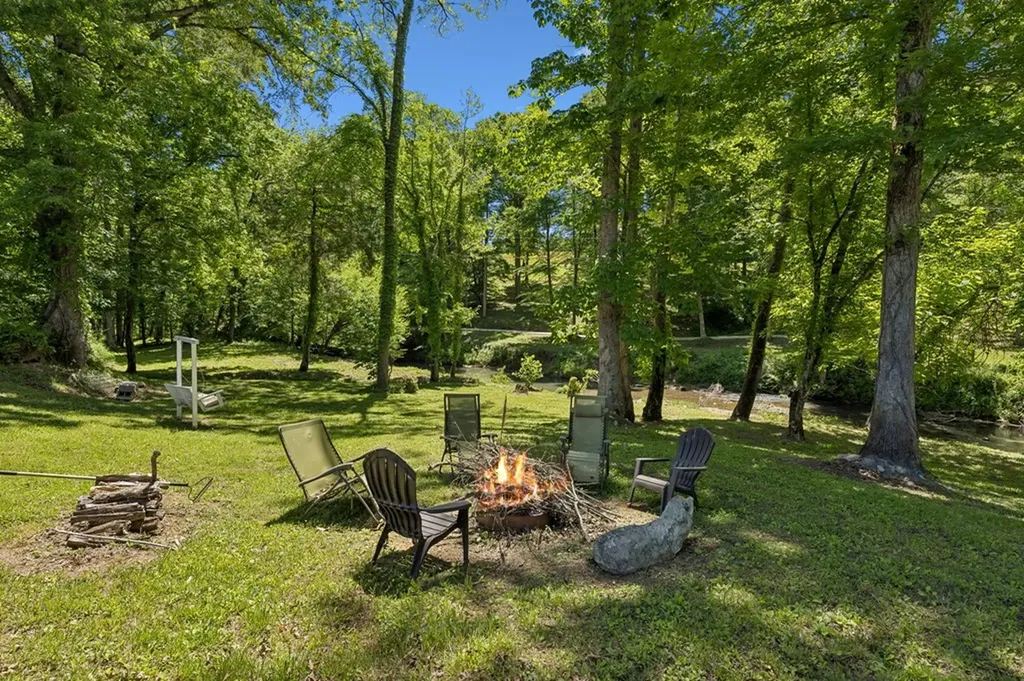 0 Bone Cave Road Rock Island TN 38581