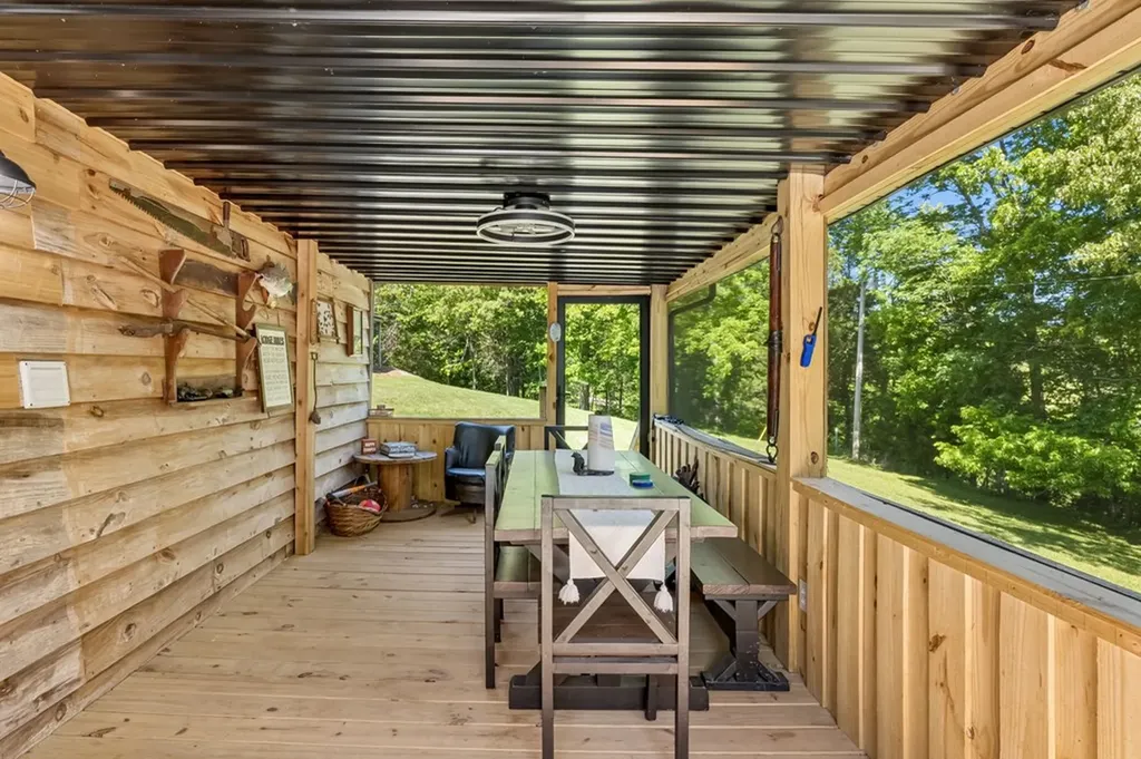 6777 Spencer Road Rock Island TN 38581