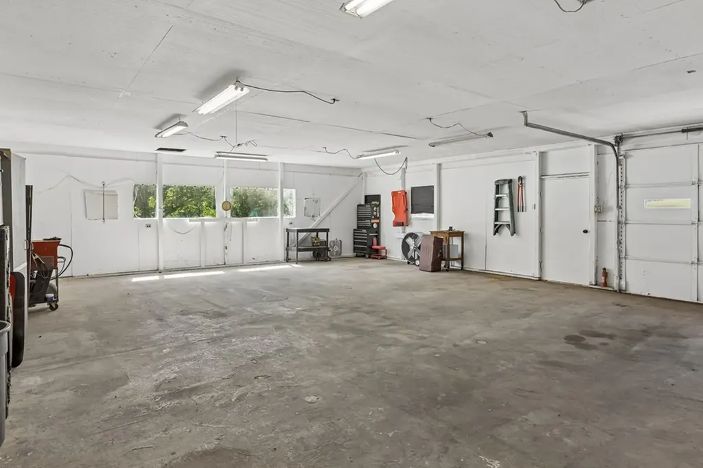 6777 Spencer Road Rock Island TN 38581