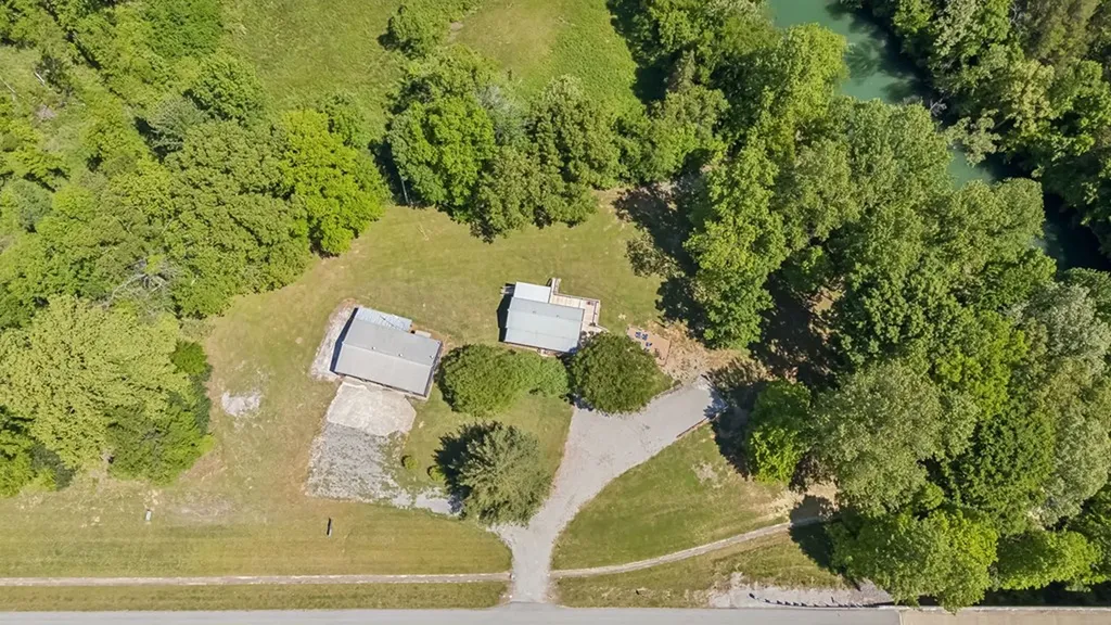 6777 Spencer Road Rock Island TN 38581