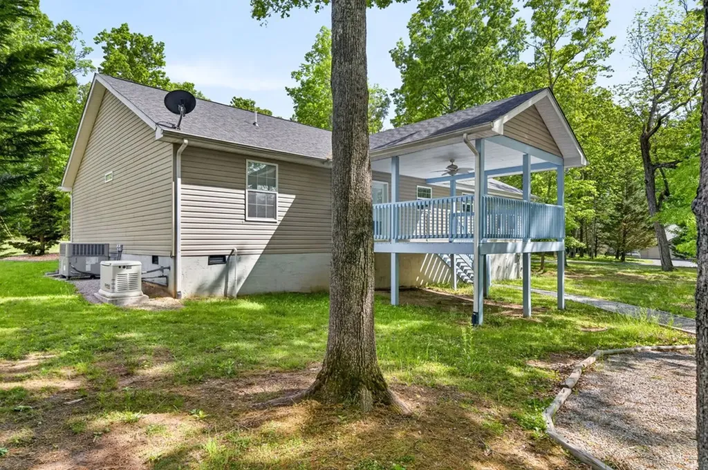 188 Satsuma Drive Crossville TN 38555