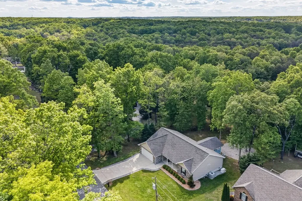 188 Satsuma Drive Crossville TN 38555