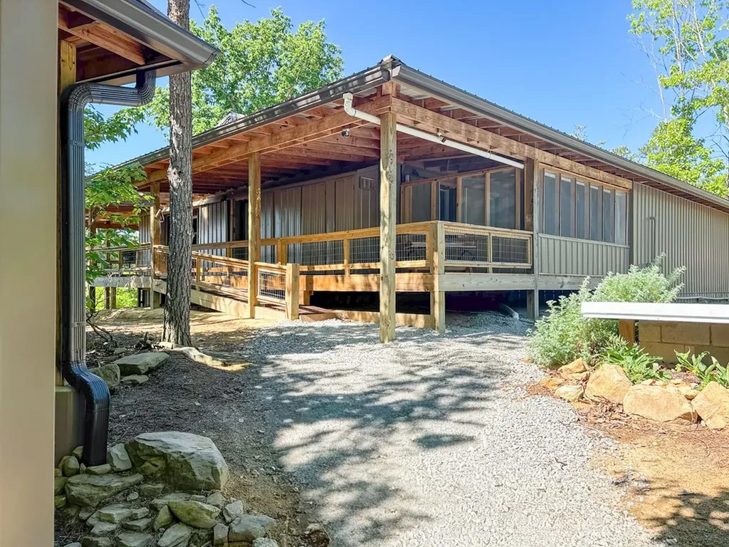 564 Deep Branch Lane Wilder TN 38589