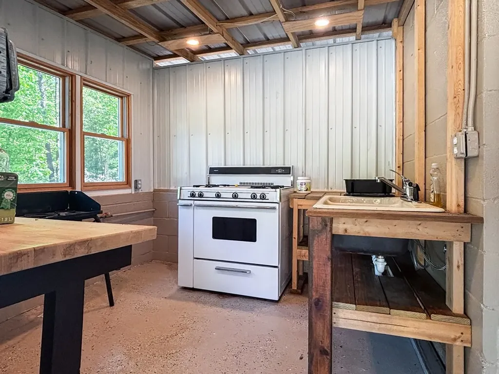 564 Deep Branch Lane Wilder TN 38589