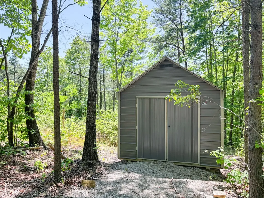 564 Deep Branch Lane Wilder TN 38589