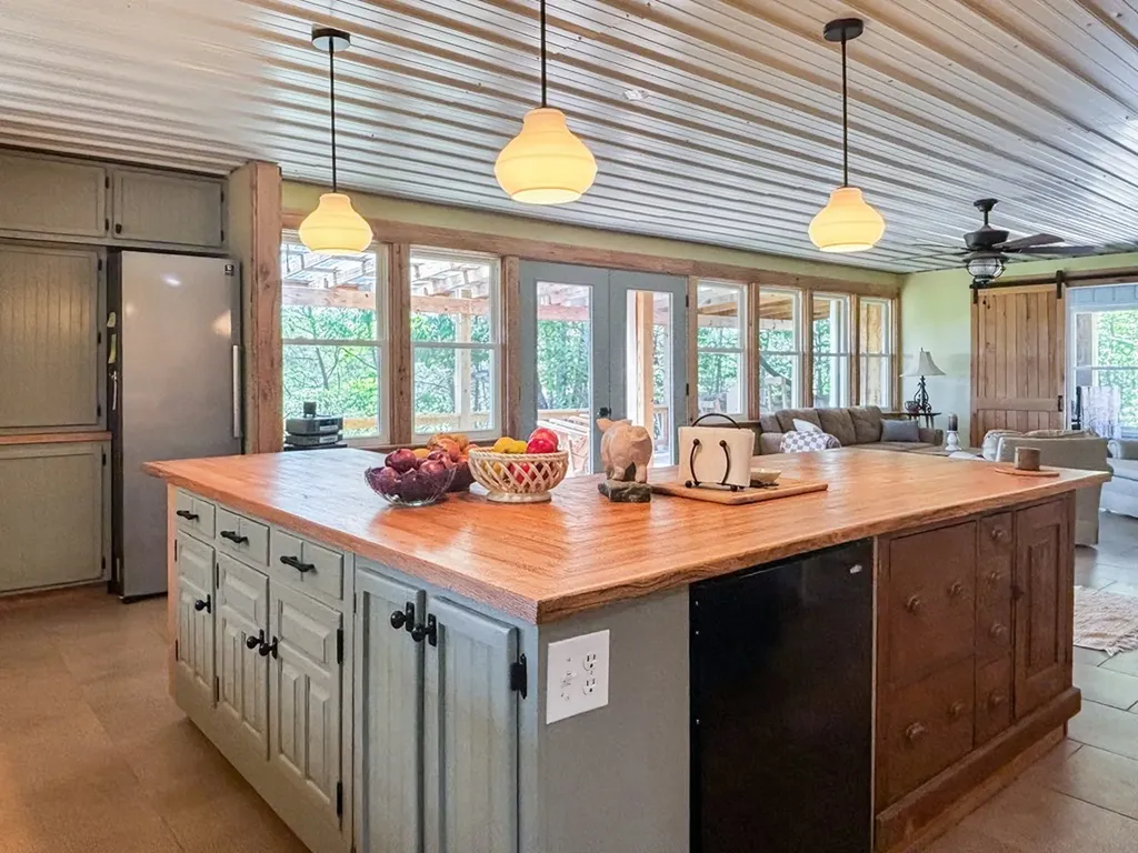 564 Deep Branch Lane Wilder TN 38589