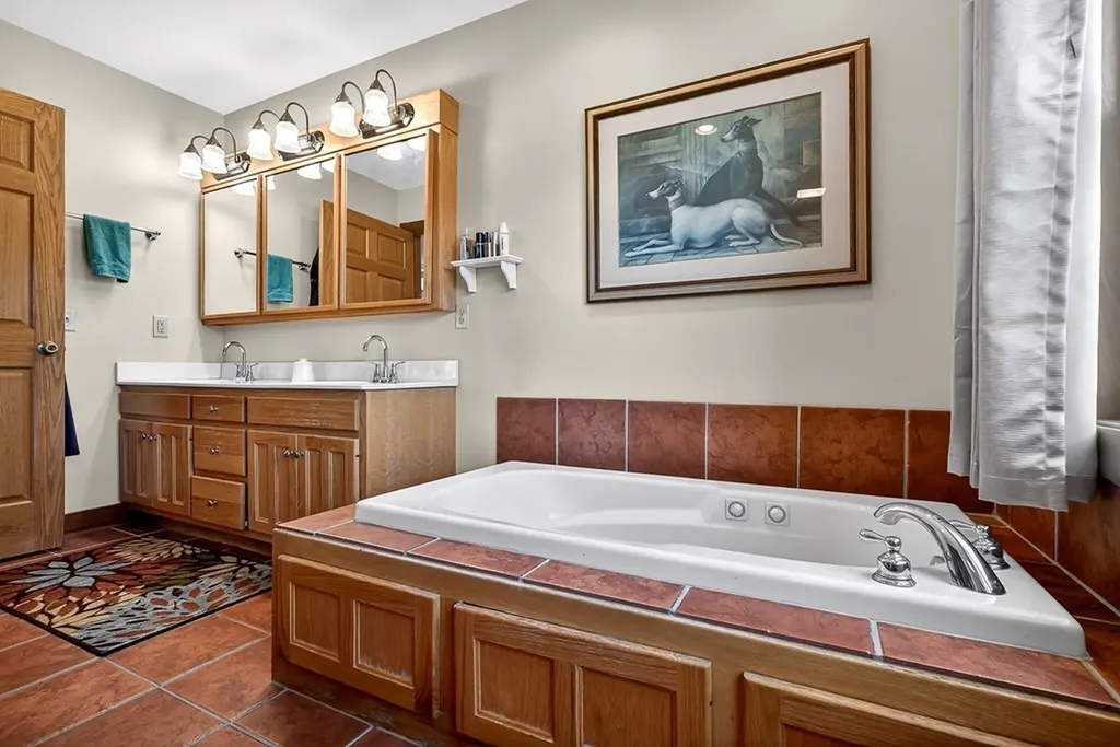 2246 Hidden Cove Road Cookeville TN 38506