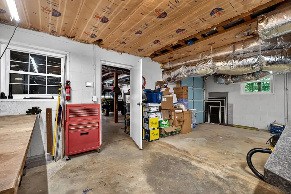 2246 Hidden Cove Road Cookeville TN 38506