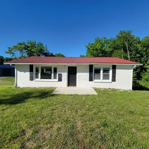 3361 Midway Road Smithville TN 37166