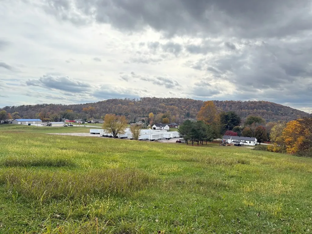00 Roberts Matthews Highway Sparta TN 38583