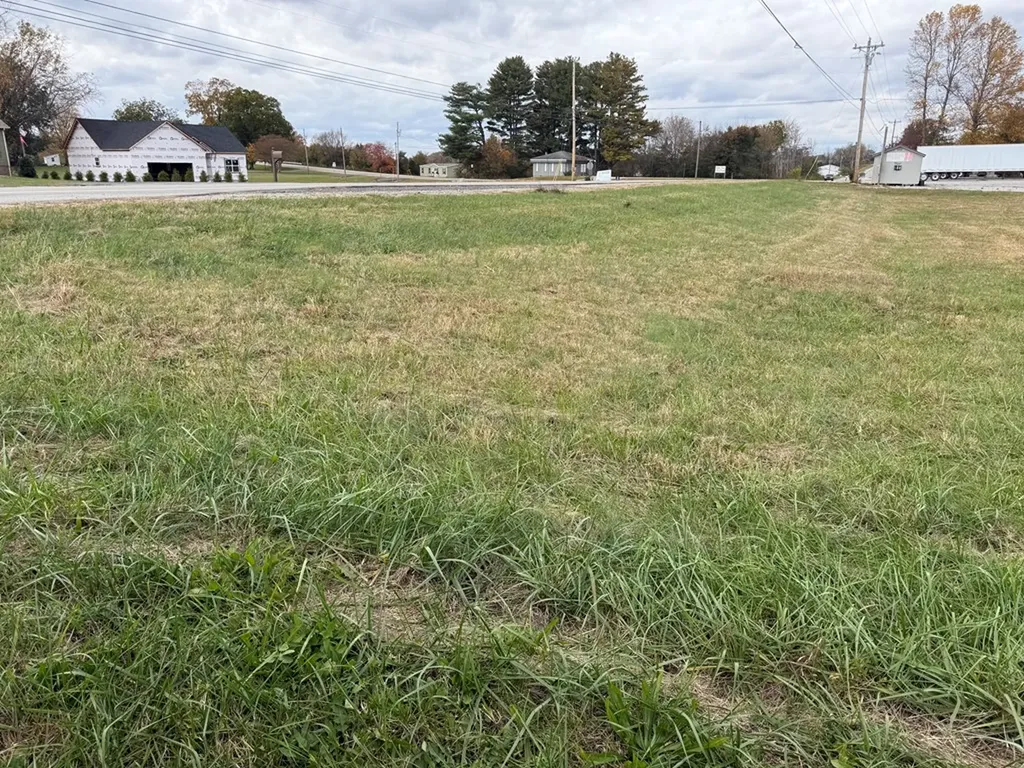 00 Roberts Matthews Highway Sparta TN 38583