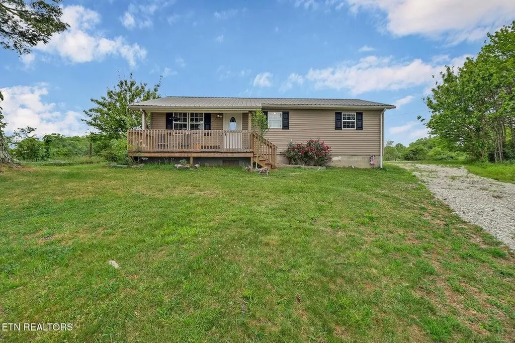 921 Barney Holt Road Jamestown TN 38556-9807