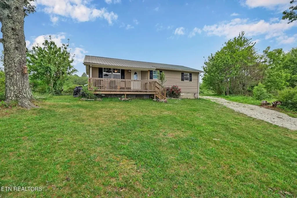 921 Barney Holt Road Jamestown TN 38556-9807