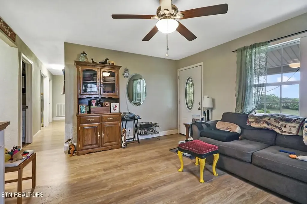 921 Barney Holt Road Jamestown TN 38556-9807