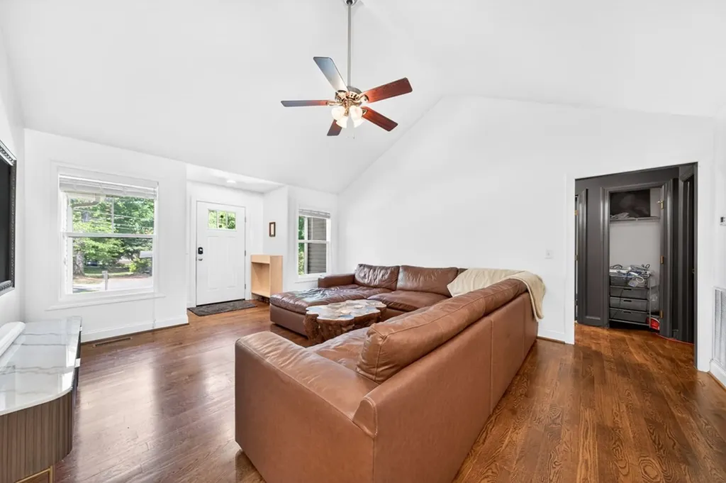 1543 Heritage Circle Cookeville TN 38506
