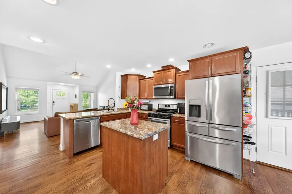 1543 Heritage Circle Cookeville TN 38506