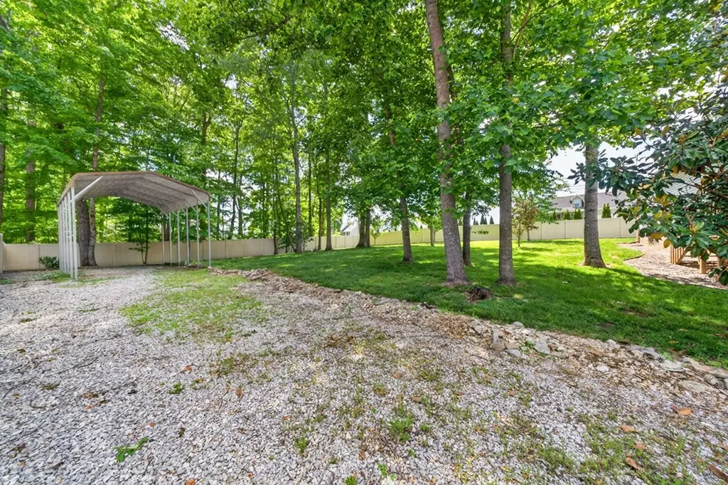 1543 Heritage Circle Cookeville TN 38506