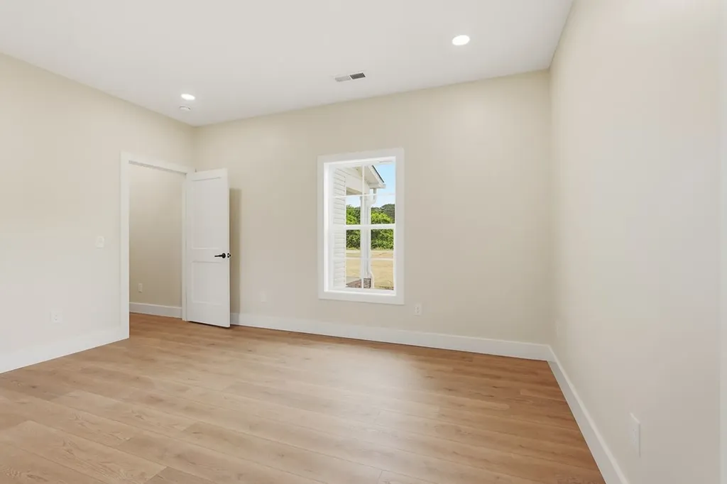 167 Fremont Doyle TN 38559