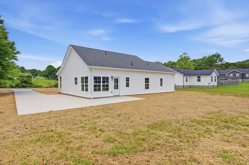 167 Fremont Doyle TN 38559
