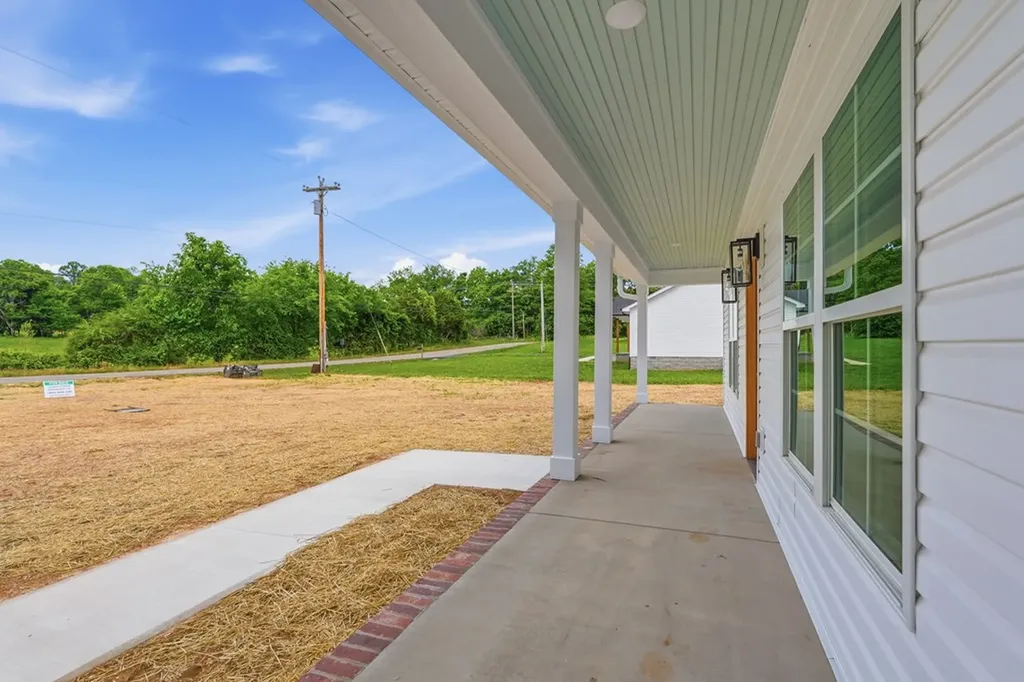 167 Fremont Doyle TN 38559