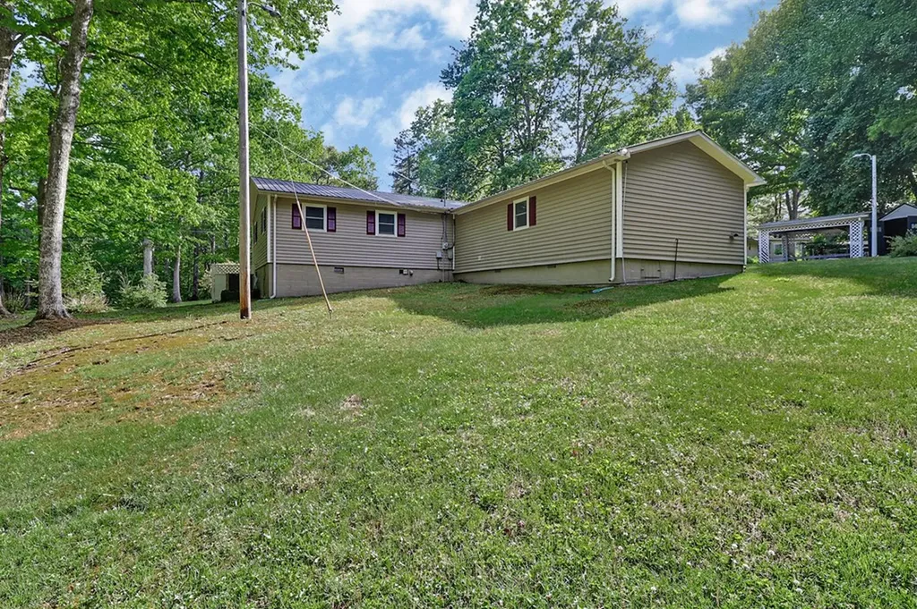 149 Horseshoe Circle Jamestown TN 38556