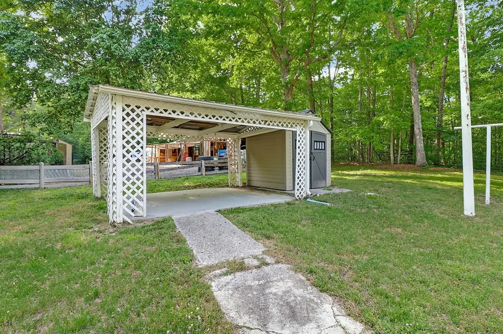 149 Horseshoe Circle Jamestown TN 38556