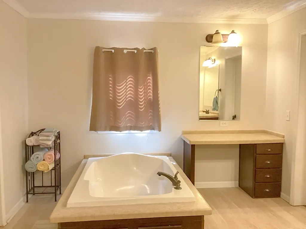 133 Thompson Road Crossville TN 38571