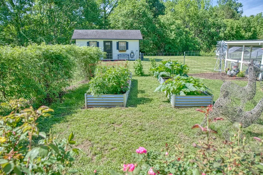 427 Frank Sims Road Sparta TN 38583-2791