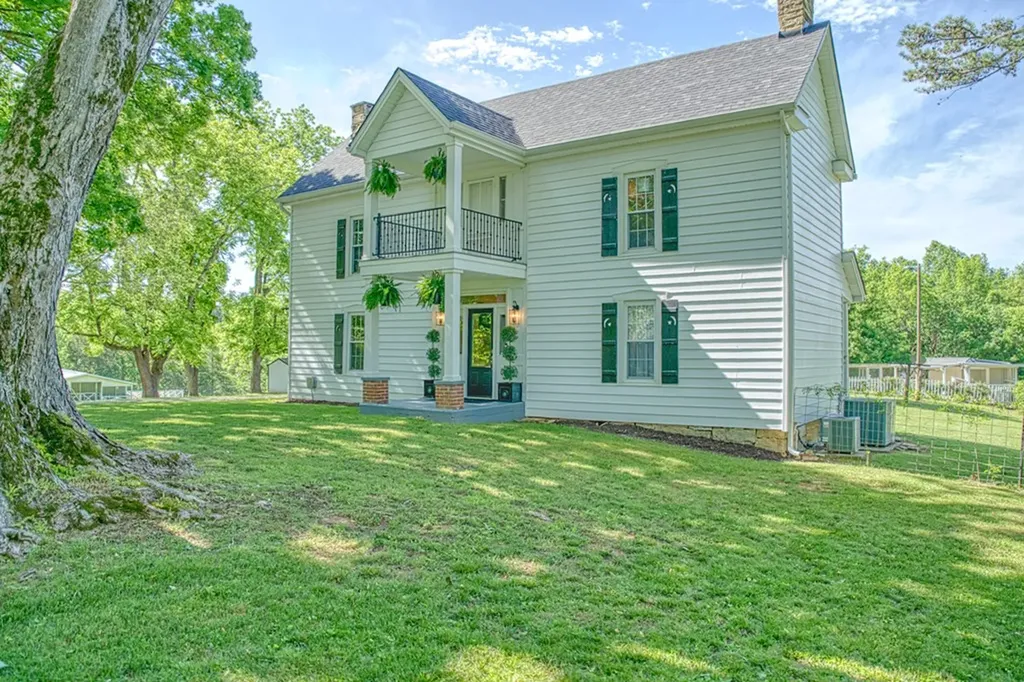427 Frank Sims Road Sparta TN 38583-2791