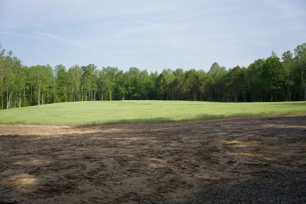53AC Hankins Road Rock Island TN 38581